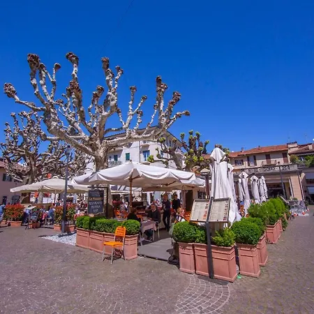 I Tetti Di 300mt From * Stresa
